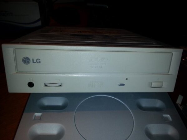 Lecteur de disque - DVD-ROM - 16x - IDE - interne - 5.25