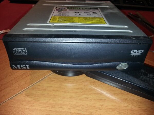 Lecteur graveur DVD Ide MSI