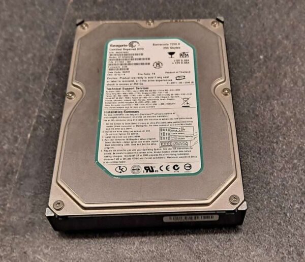 Disque Dur Interne 3.5" 250 Go IDE Barracuda Seagate ST3250823A