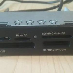 Lecteur Carte Mémoire interne HP + USB MCR22IN1-5181